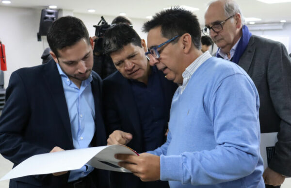 Gustavo Martínez anunció beneficios impositivos al comercio pyme de Resistencia: “menos impuestos, más trabajo”, afirmó 2