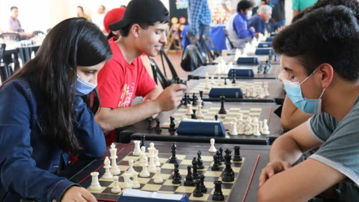 Organizada por el Municipio de Resistencia, y con más de 100 competidores, se llevaron a cabo las finales de ajedrez en la Copa Futuro 2022