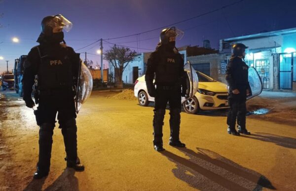 Rosario: la PFA desbarató una narcobanda liderada por Ariel “Viejo” Cantero desde la cárcel