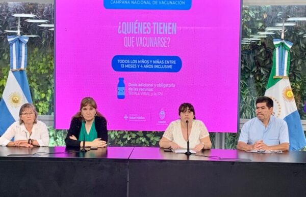 Carolina Centeno informó sobre la campaña Nacional de Vacunación contra Sarampión, Rubéola, Paperas y Poliomielitis en Chaco 1