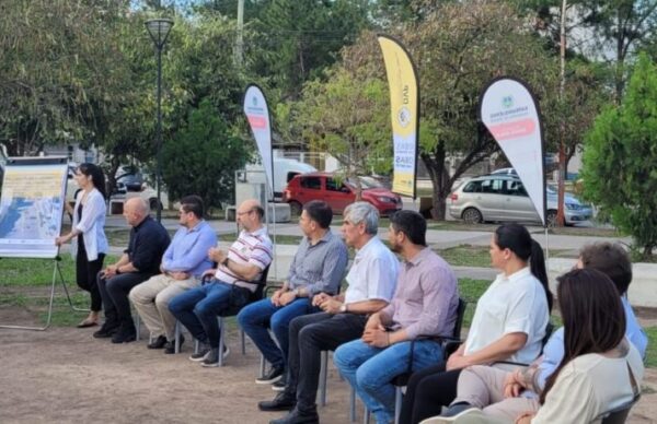El Gobierno provincial realizó la consulta pública para la pavimentación de las avenidas 9 de Julio y Arribalzaga