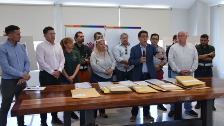 Resistencia Abierta: Gustavo Martínez abrió la licitación para la construcción y refacción de 5 delegaciones municipales