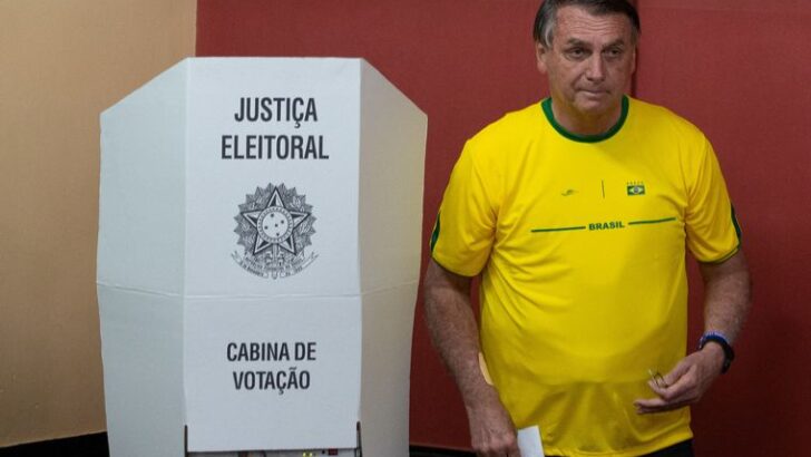 Brasil: el Partido Liberal de Jair Bolsonaro pide anular los votos del 40,82% de las urnas electrónicas