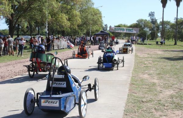 Desafío Autotec Chaco 2022: 26 escuelas secundarias compitieron con sus autos eléctricos 5