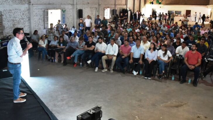 En San Martín, Gustavo Martínez destacó la premisa del CER, de “escuchar a todos sin distinción de banderas políticas”
