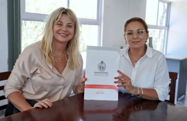 Magda Ayala y Liliana Spoljarich firmaron un convenio para potenciar el desarrollo productivo de ladrilleros e isleños 1