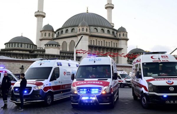 Un atentado en Turquía dejó al menos seis muertos y 81 heridos
