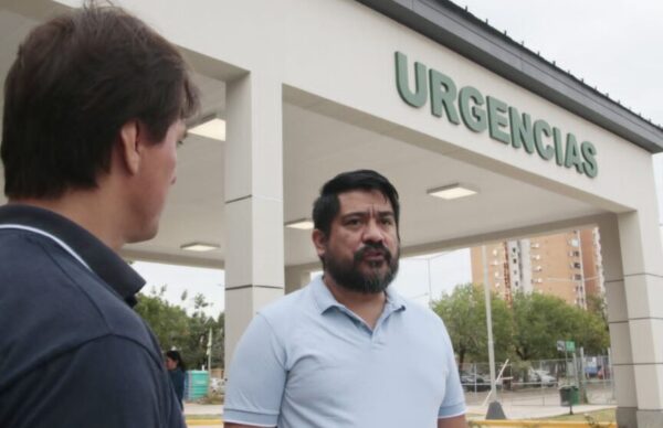 Autoridades de Salud Pública recorrieron los hospitales Julio C. Perrando y el pediátrico Avelino L. Castelán