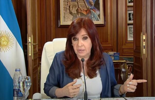 Histórico: tras ser condenada, Cristina dijo que no será "candidata a nada" y que la condenó la "mafia judicial"
