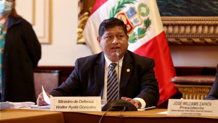 La Fiscalía Anticorrupción de Perú allanó la casa del ex ministro de Defensa de Pedro Castillo