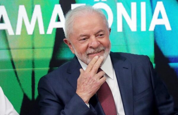 Lula da Silva visitará la Argentina el 24 de enero 1