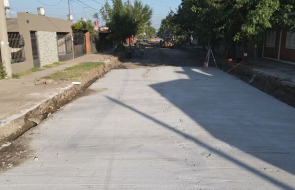 Arrancó la pavimentación del barrio San Miguel y 400 Viviendas 1