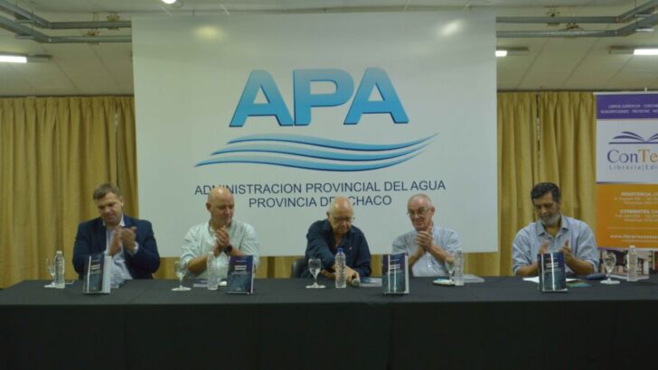 Autoridades del APA participaron de la presentación del libro “Crónicas hídricas”