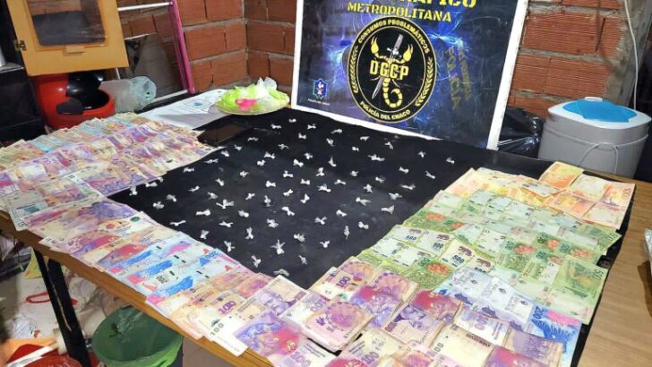Barrio Zampa: la Policía del Chaco secuestro 71 dosis de cocaína y $62.450 pesos