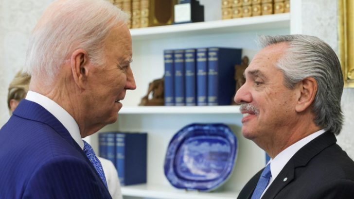 En la reunión con Alberto, Biden garantizó “amortiguar” los efectos de la sequía en el país