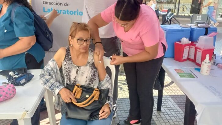 Salud Pública realizó intervención territorial con cápsulas sanitarias