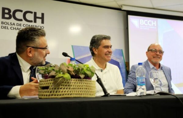 Capitanich participó de la Asamblea General de la Bolsa de Comercio del Chaco