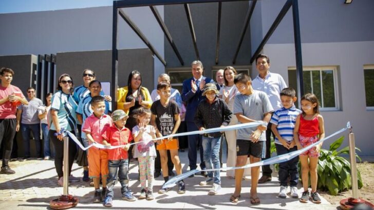Ciervo Petiso: Capitanich inauguró la refacción del Centro de Atención Primaria de la Salud “Torcuato With”