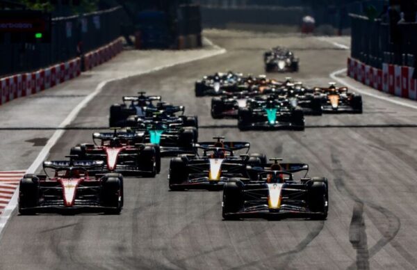 Gran Premio de Azerbaiyán : "Checo" Pérez tuvo su fin de semana perfecto 1