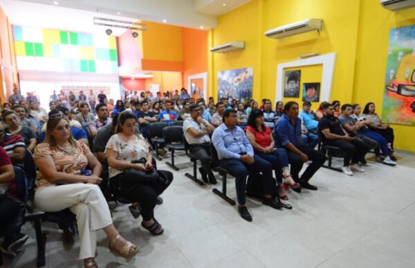 Machagai: Aldo Lineras y Juan Manuel García se reunieron con la comunidad educativa del Instituto de Educación Superior