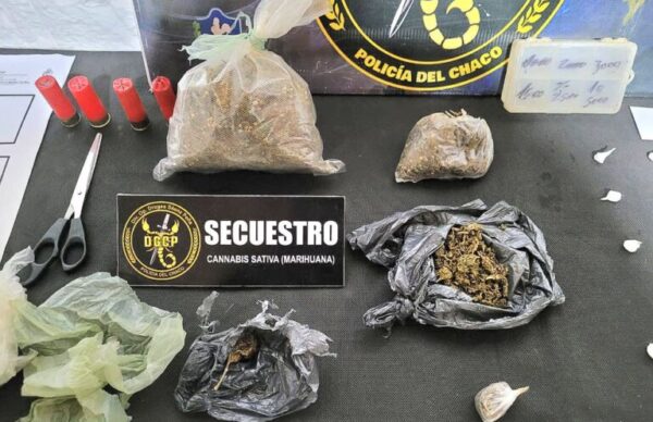 Pcia. La Plaza: allanan bunkers narcos y secuestran drogas, arma y dinero 3