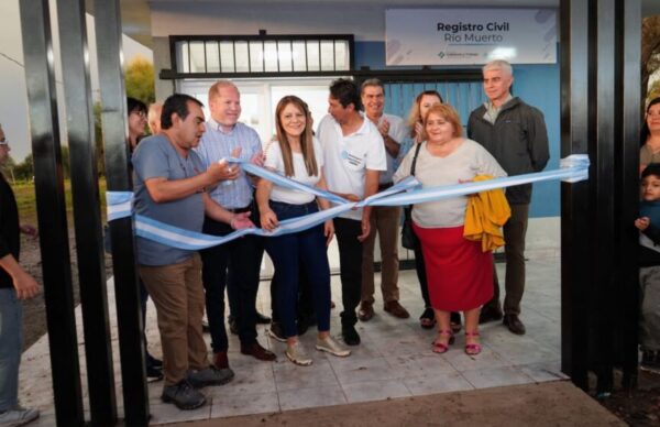 Río Muerto: Capitanich inauguró el edificio del Registro Civil 1