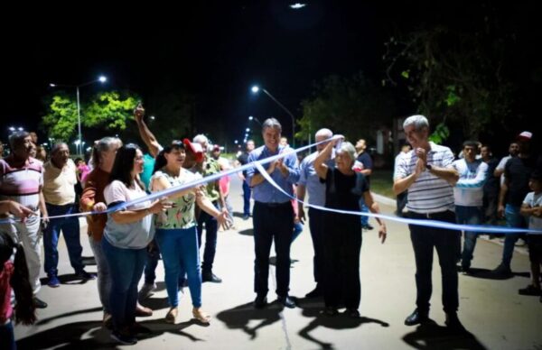 Campo Largo: Capitanich inauguró siete nuevas cuadras de pavimento urbano 5