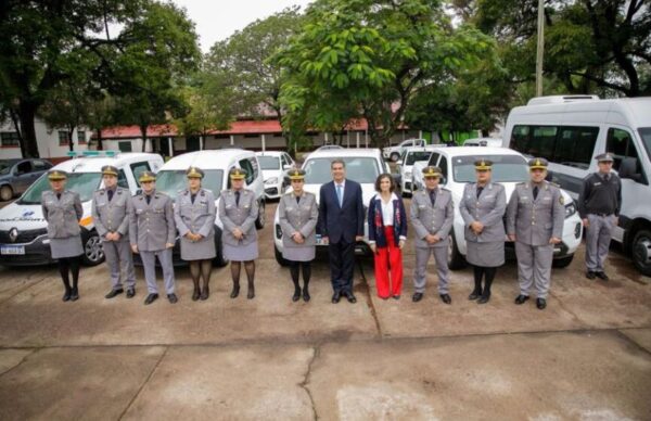 Capitanich y Rach Quiroga entregaron 252 nuevos vehículos para la Policía y el Servicio Penitenciario