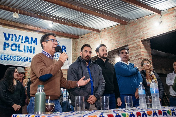 Margarita Belén: Gustavo Martínez presentó a Rubén Martínez como uno de sus candidatos a intendente