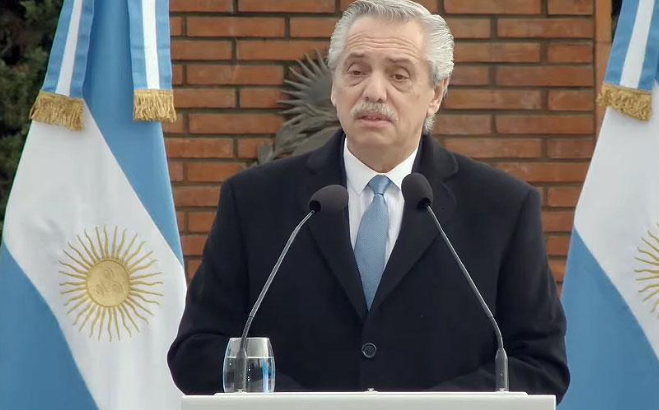 Alberto definió a Manuel Belgrano como “un patriota inigualable”
