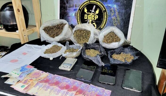 Resistencia: incautaron 1 kilo 157 gramos de marihuana y $40.400