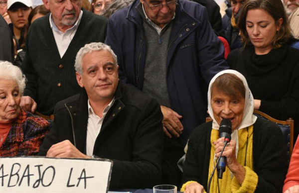 Ante el Congreso, denuncian la "grave situación de Jujuy y de su pueblo"