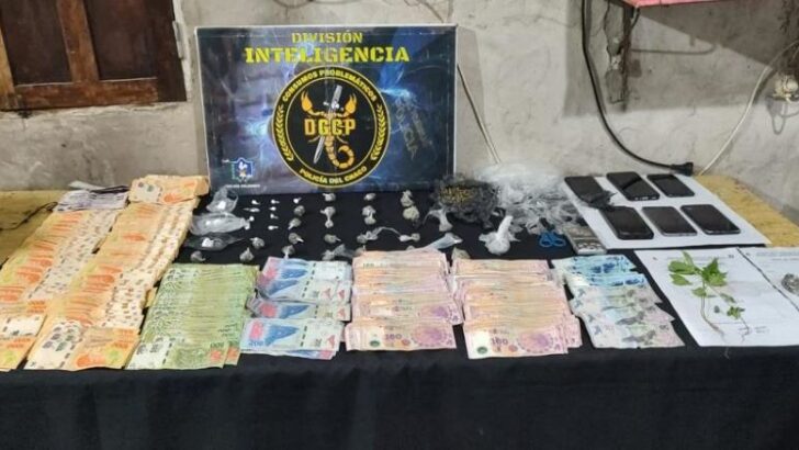 Puerto Vilelas: la Policía del Chaco secuestró más de medio millón de pesos, cocaína y marihuana