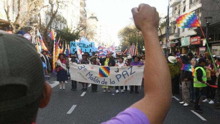 El Tercer Malón de la Paz llegó a Buenos Aires y acampará frente a Tribunales