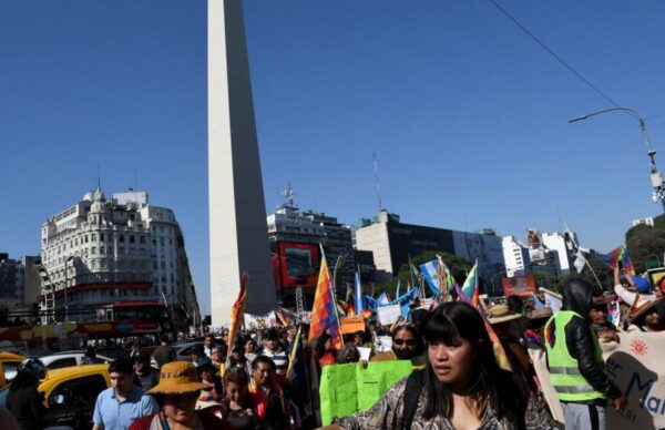 El Tercer Malón de la Paz llegó a Buenos Aires y acampará frente a Tribunales 3