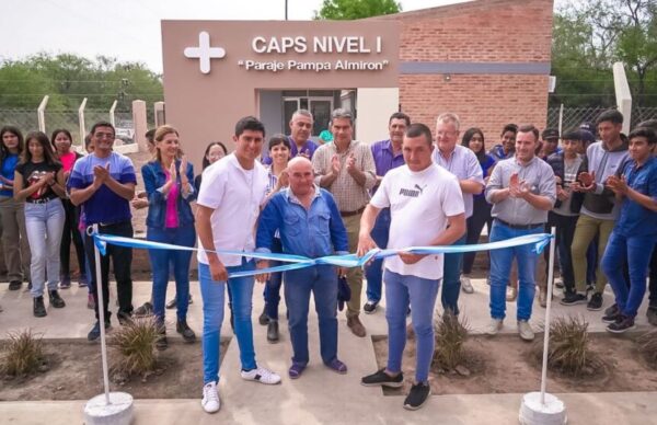 Pampa Almirón: Capitanich y Rach Quiroga inauguraron el Centro de Atención Primaria de la Salud 1