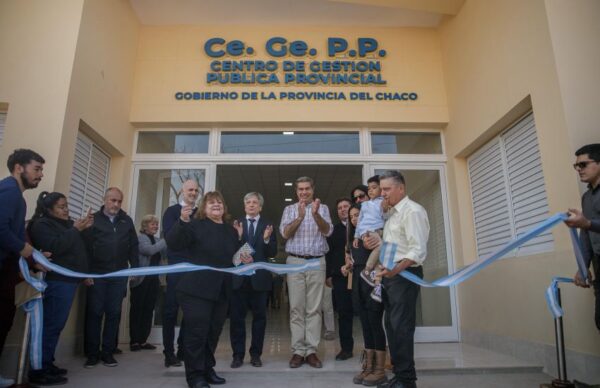 Taco Pozo: Capitanich inauguró la nueva terminal de ómnibus y la Escuela de Educación Especial N°32 3
