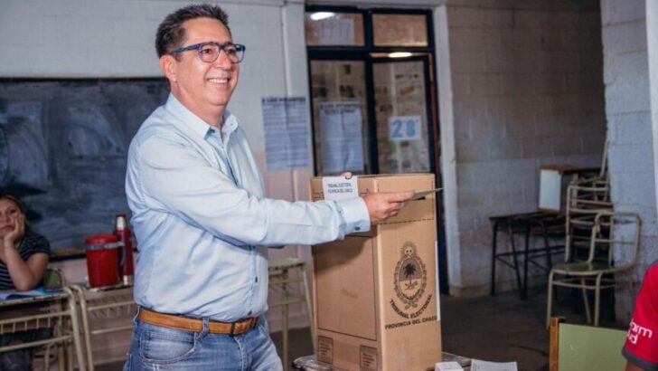 Gustavo Martínez votó en el San Cayetano y se aventuró sobre ingresar al balotaje