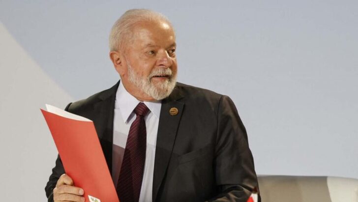 Lula será sometido a una operación de fémur