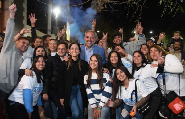 Mendoza: Massa saludó a los intendentes peronistas que retuvieron el poder