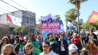 Pañuelazo y movilización feminista en defensa de los derechos conquistados