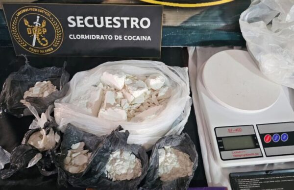 Resistencia: secuestran cocaína, marihuana y $225.280 pesos 1