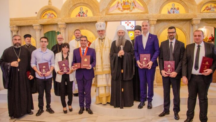 Capitanich participó de la inauguración de la Iglesia Ortodoxa Serbia