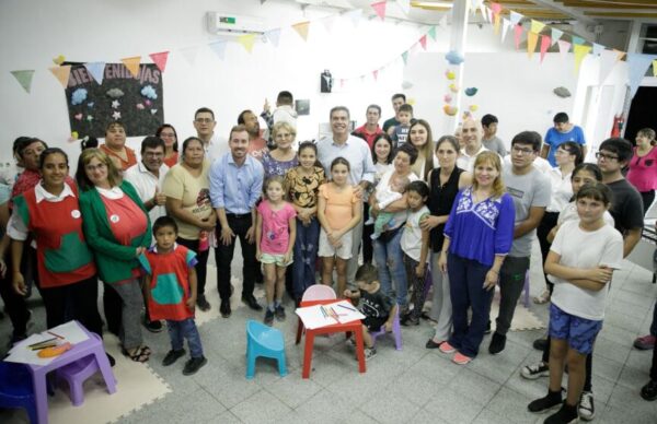 Margarita Belén: Capitanich inauguró un Centro de Desarrollo Infantil