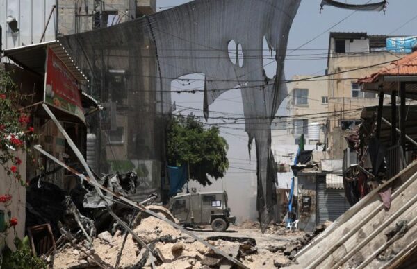 Cisjordania : seis muertos por un ataque aéreo israelí