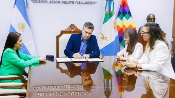 Chaco y la Universidad Nacional de Lomas de Zamora firman un acuerdo de trabajo en conjunto