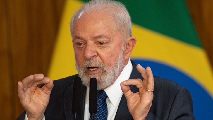 Luiz Inácio Lula da Silva promulgó una ley que le cobra impuestos a los superricos