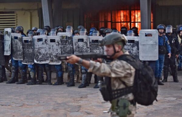 Paraguay: 10 muertos y más de 20 resultaron heridas en un operativo de traslado de presos