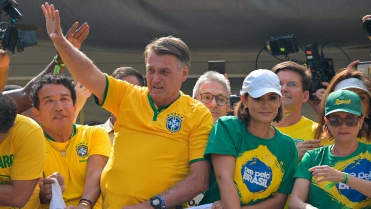 Bolsonaro denunció persecución y pidió amnistía para los acusados