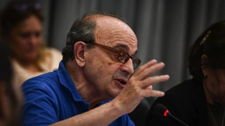 Leopoldo Moreau: “el DNU del Gobierno debe ser rechazado de inmediato”
